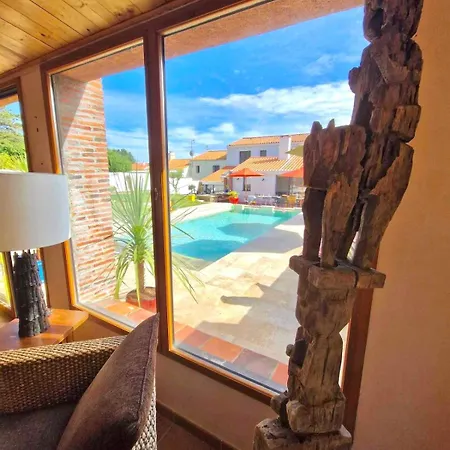 Des Plages 285 M2 Classe 5etoiles Premium 14 Personnes Et Piscine