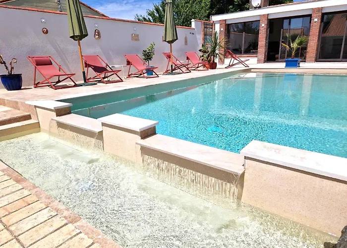 Villa Des Plages 285 M2 Classé 5étoiles Premium 14 Personnes Et Piscine