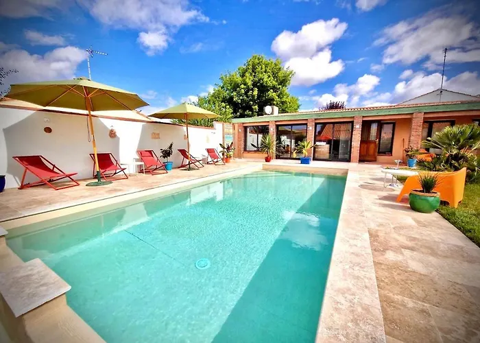 Villa Des Plages 285 M2 Classé 5étoiles Premium 14 Personnes Et Piscine