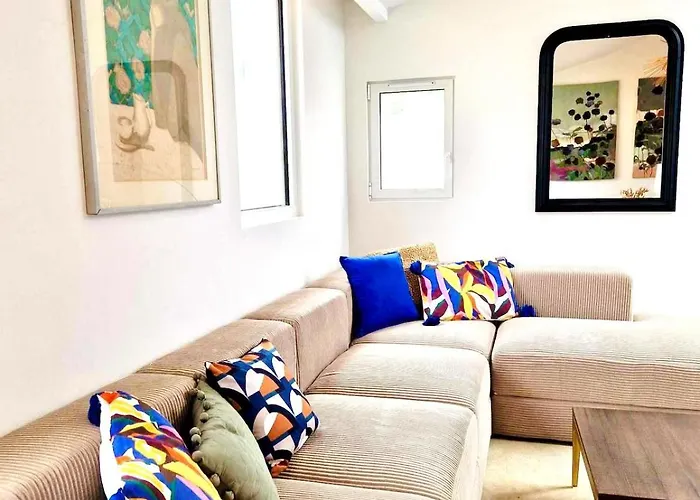 Villa Des Plages 285 M2 Classé 5étoiles Premium 14 Personnes Et Piscine *